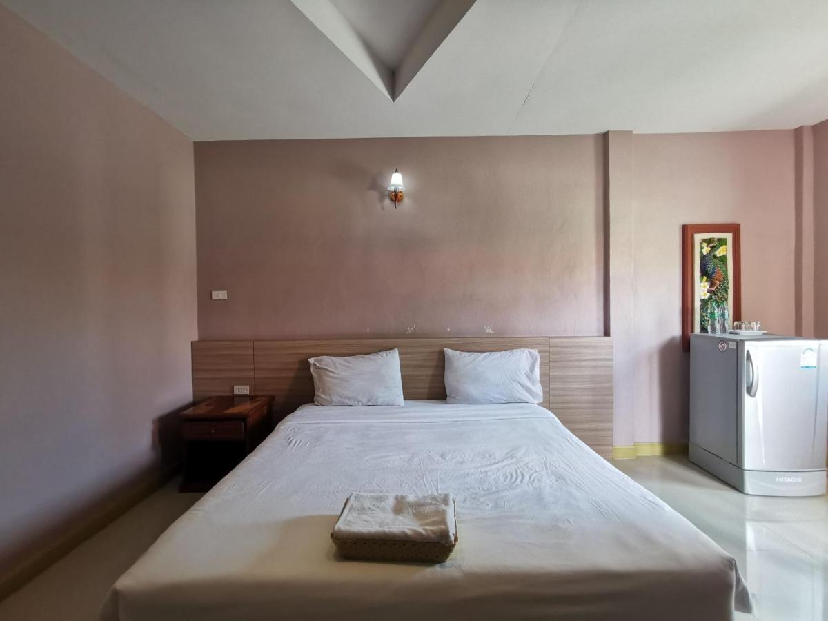 Smile Resort Sriracha Si Racha Eksteriør billede